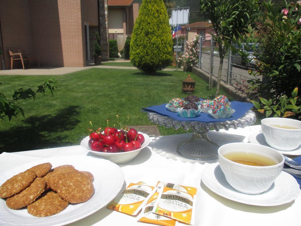 Bed And Breakfast Zia Calci Exterior foto